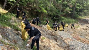 돌산읍･해양경찰교육원, 해양쓰레기 정화할동 펼쳐